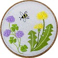 Busy Bee Hand Embroidery Kit & Hoop